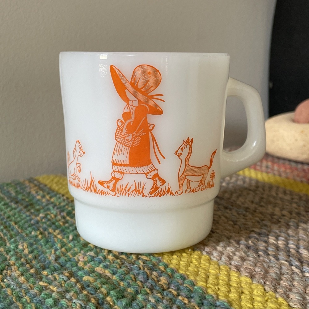 Termocrisa Holly Hobby Milk Glass Mug With Handle Orange Design EE858